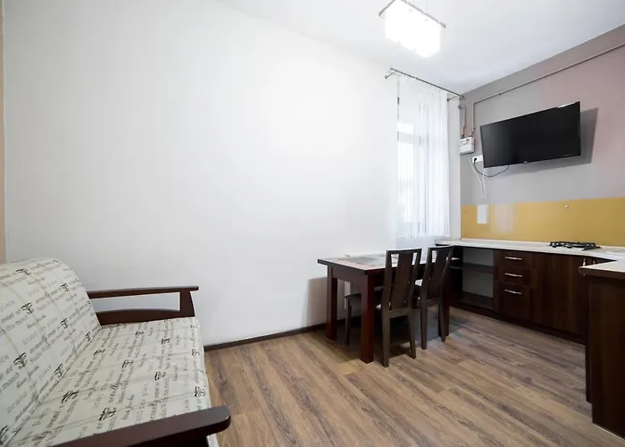 Apartamento сучасні на площі митній *