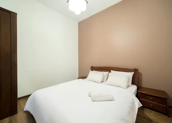 アパート сучасні на площі митній *