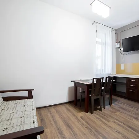 Apartment сучасні на площі митній *